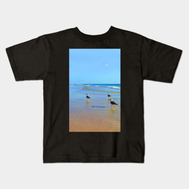 Three birds at the Beach Kids T-Shirt by Elizabeths-Arts